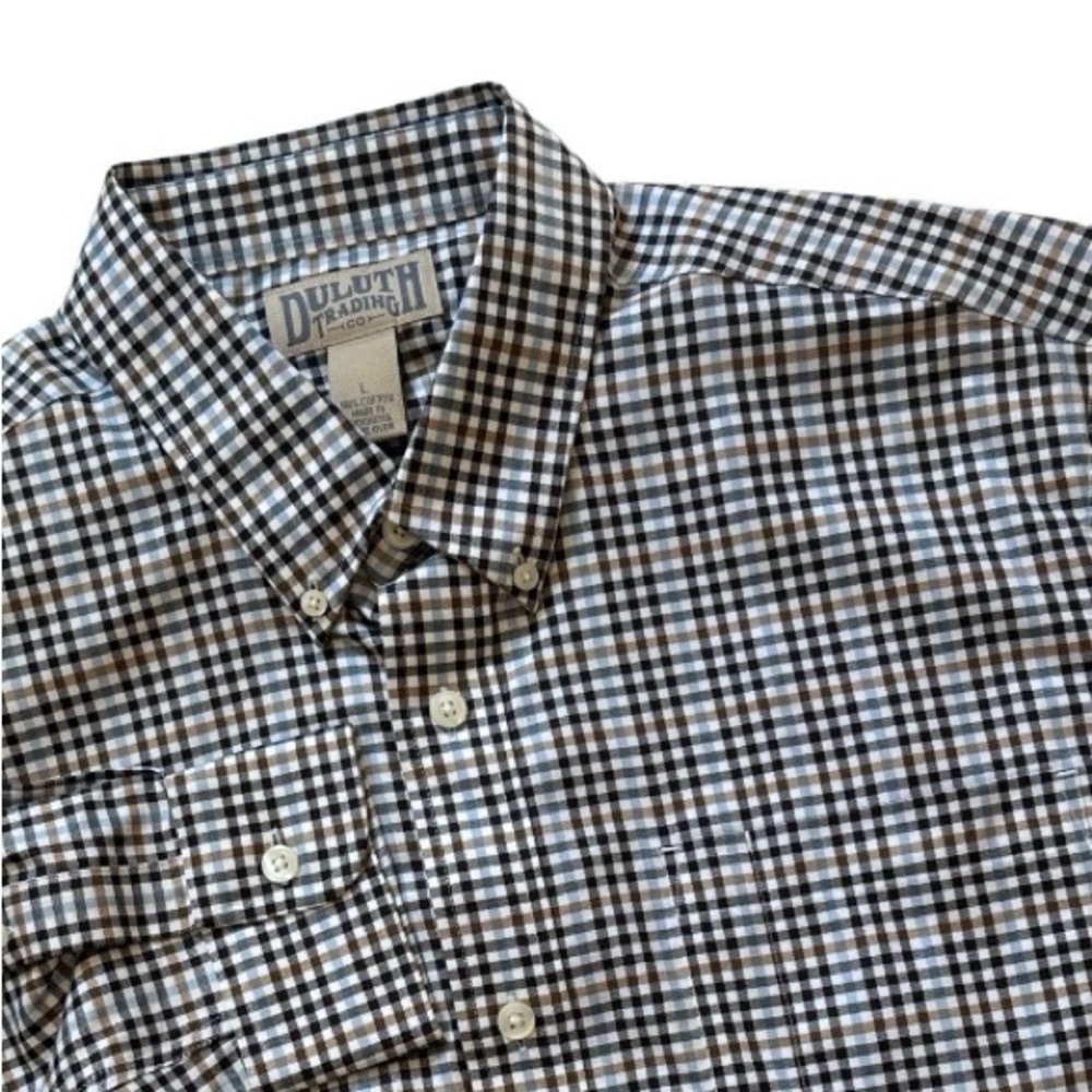 Duluth Trading Co Navy and White Check Button-Down Shirt Man’s L Gingham Casual
